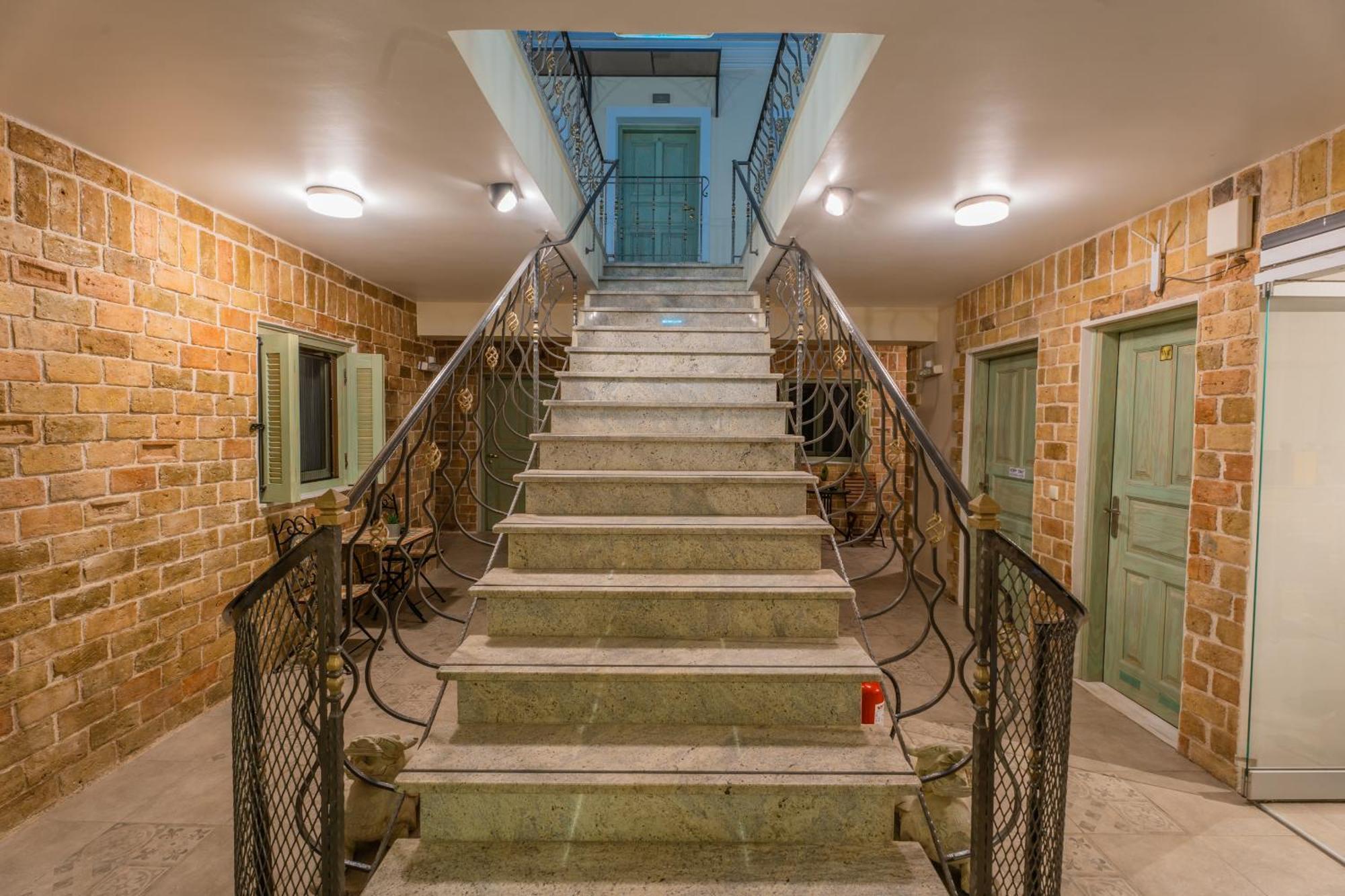 The Stone Manor , Noho Boutique Thissio Athena Bagian luar foto