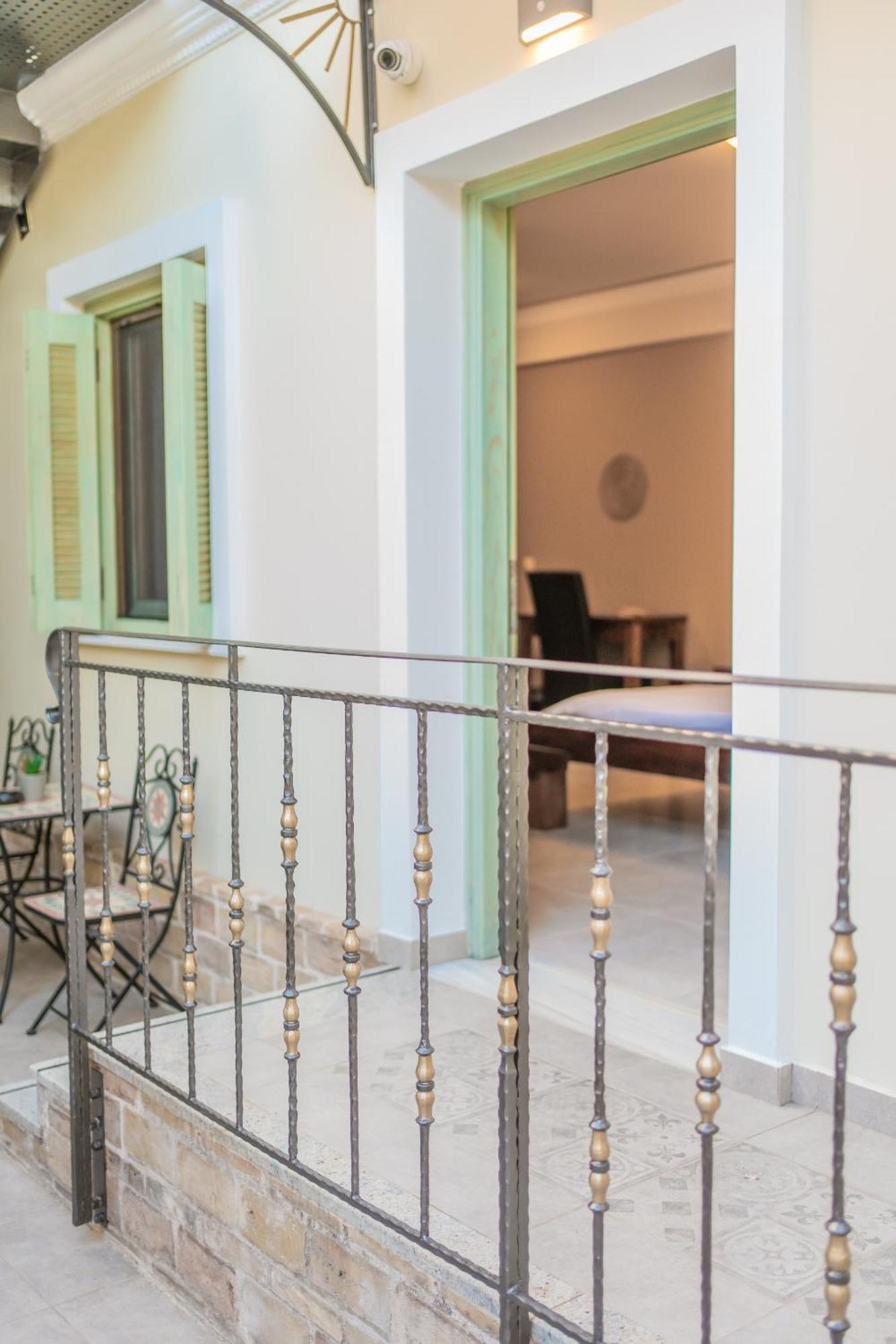 The Stone Manor , Noho Boutique Thissio Athena Bagian luar foto